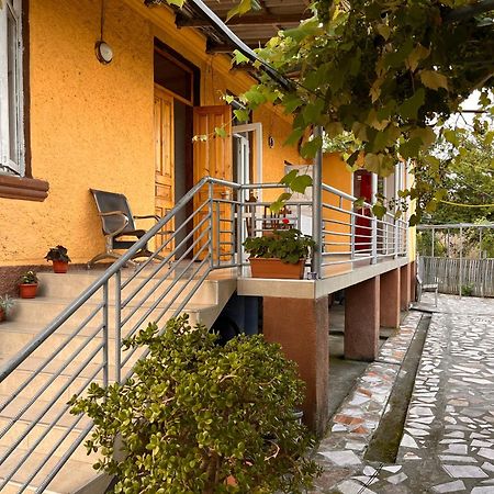 Საოჯახო Სასტუმრო Დეა Hotell Anaklia Exteriör bild
