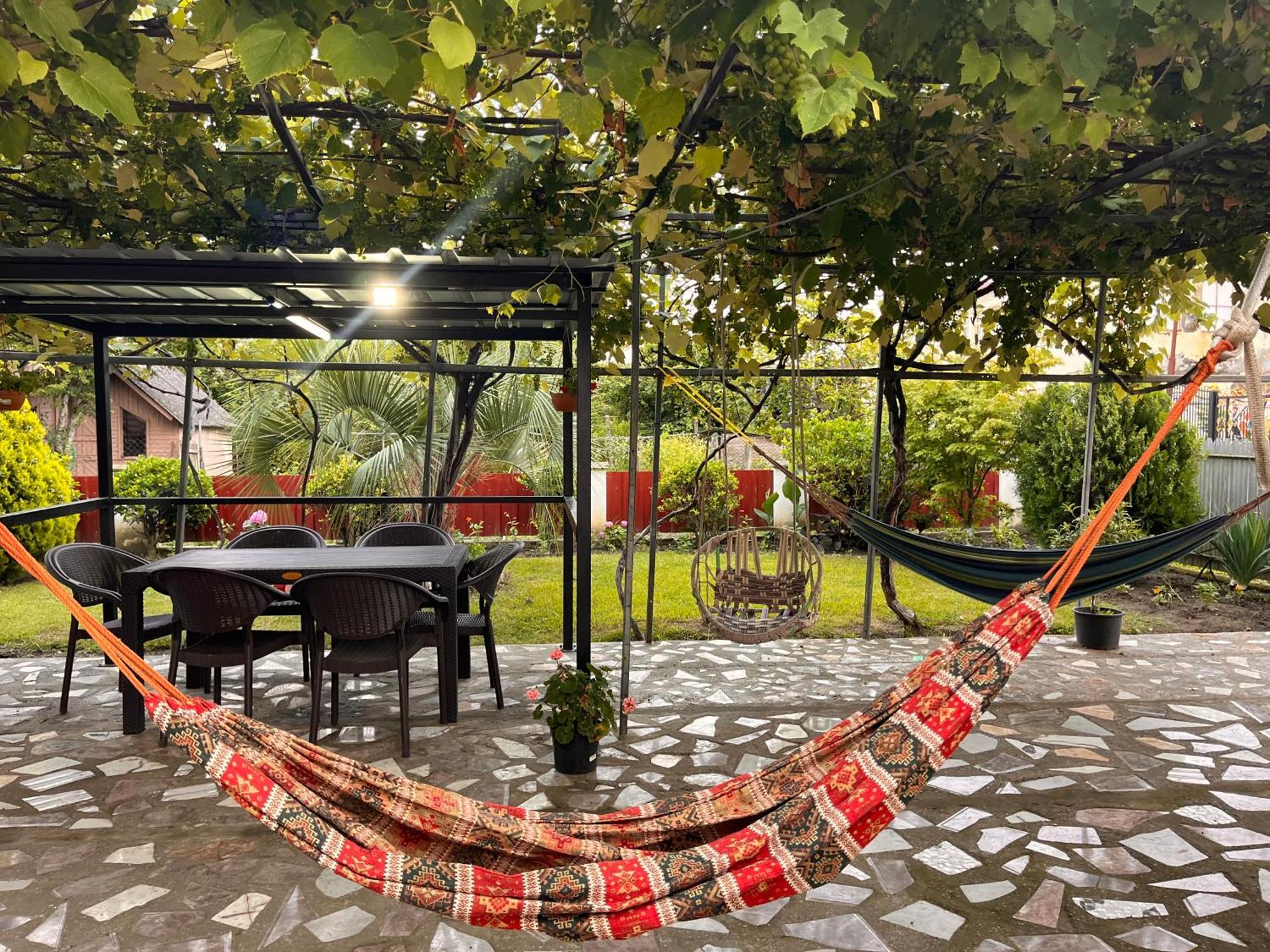 Საოჯახო Სასტუმრო Დეა Hotell Anaklia Exteriör bild